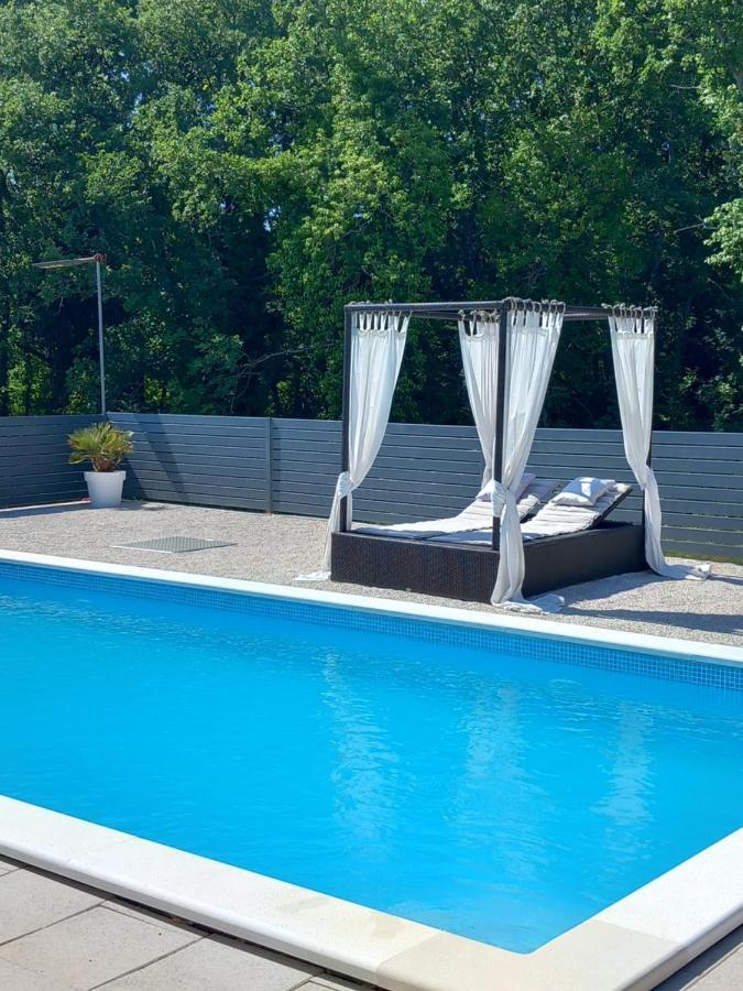 Villa Hedonia Poreč Buitenkant foto