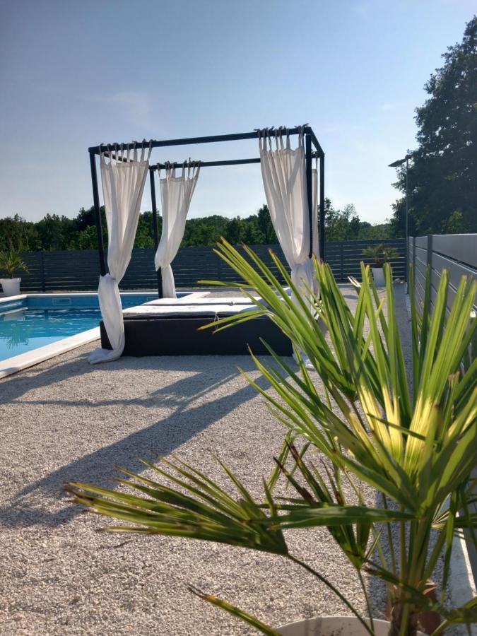 Villa Hedonia Poreč Buitenkant foto